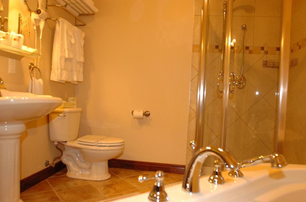 Relais St-Denis Hotel Saint-Sauveur-des-Monts Cameră foto